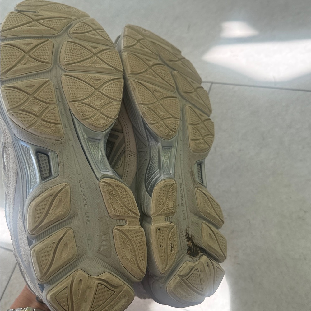 ASICS Off-White and Light Gray Running Sneakers - Picture 6 of 6
